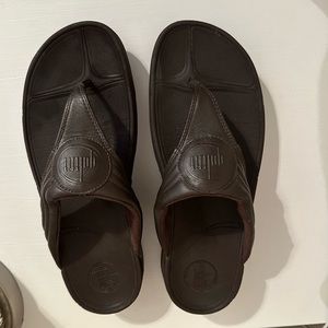 Women Fitflop size 10 like new